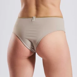 Cheeky Shorts Shine '23