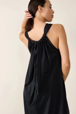 Coastline Dress Classics