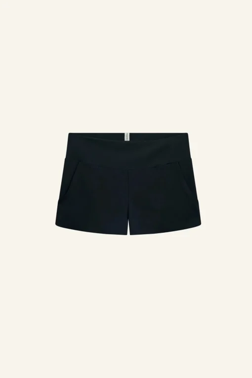 Loose Shorts Classics