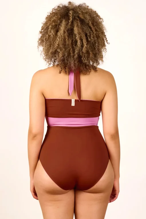 Neckholdersuit '25