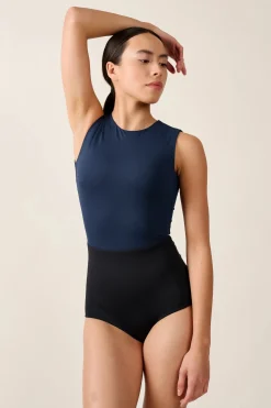 Outfit-Onepiece Classics