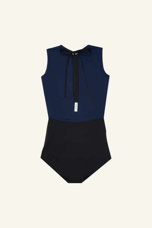 Outfit-Onepiece Classics