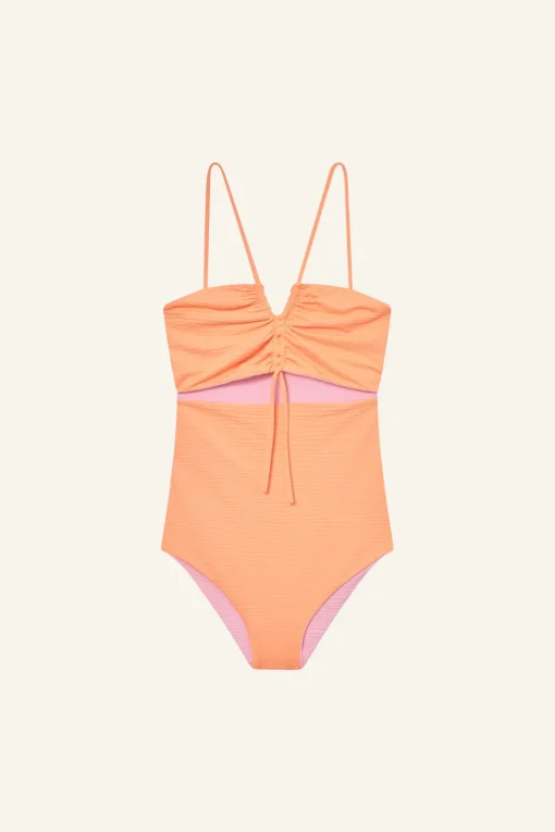 Ruffled Body '25