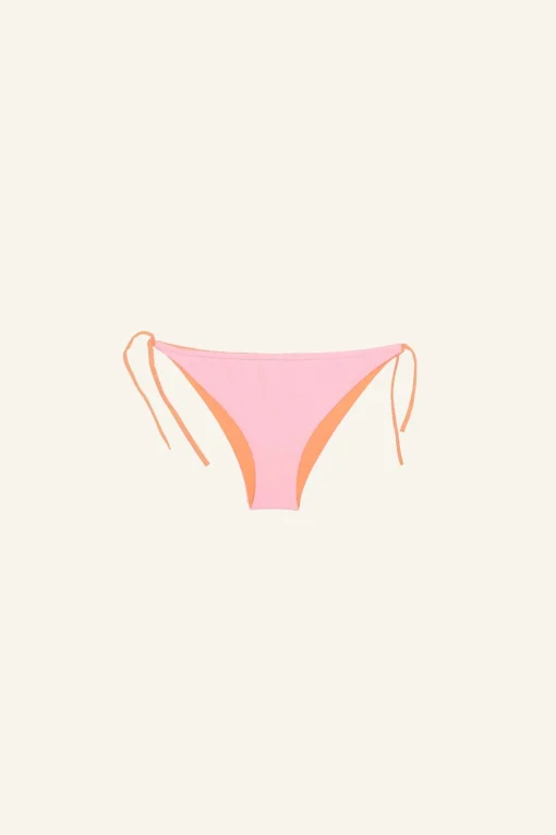 Ruffled Pants '25