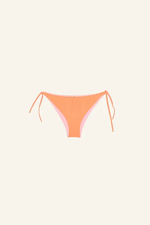 Ruffled Pants '25
