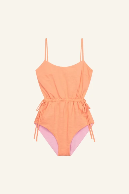 Ruffled Suit '25