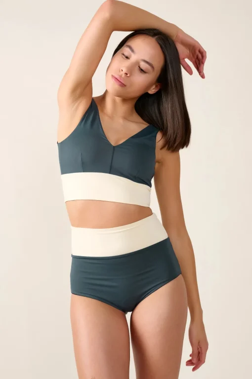 Yoga Top Classics